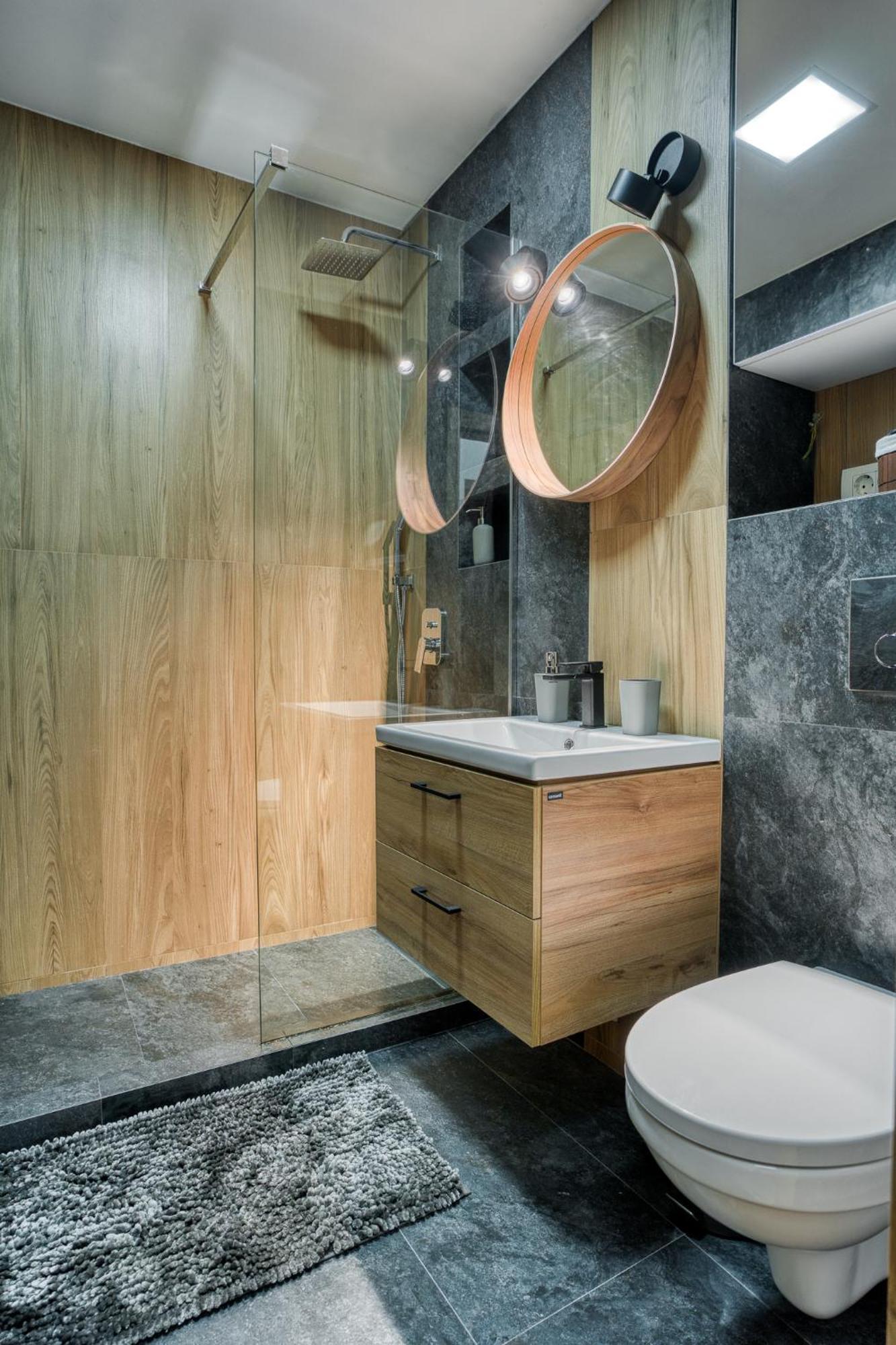 City Chic Retreat: Newly Renovated 1Br Apartment 부쿠레슈티 외부 사진