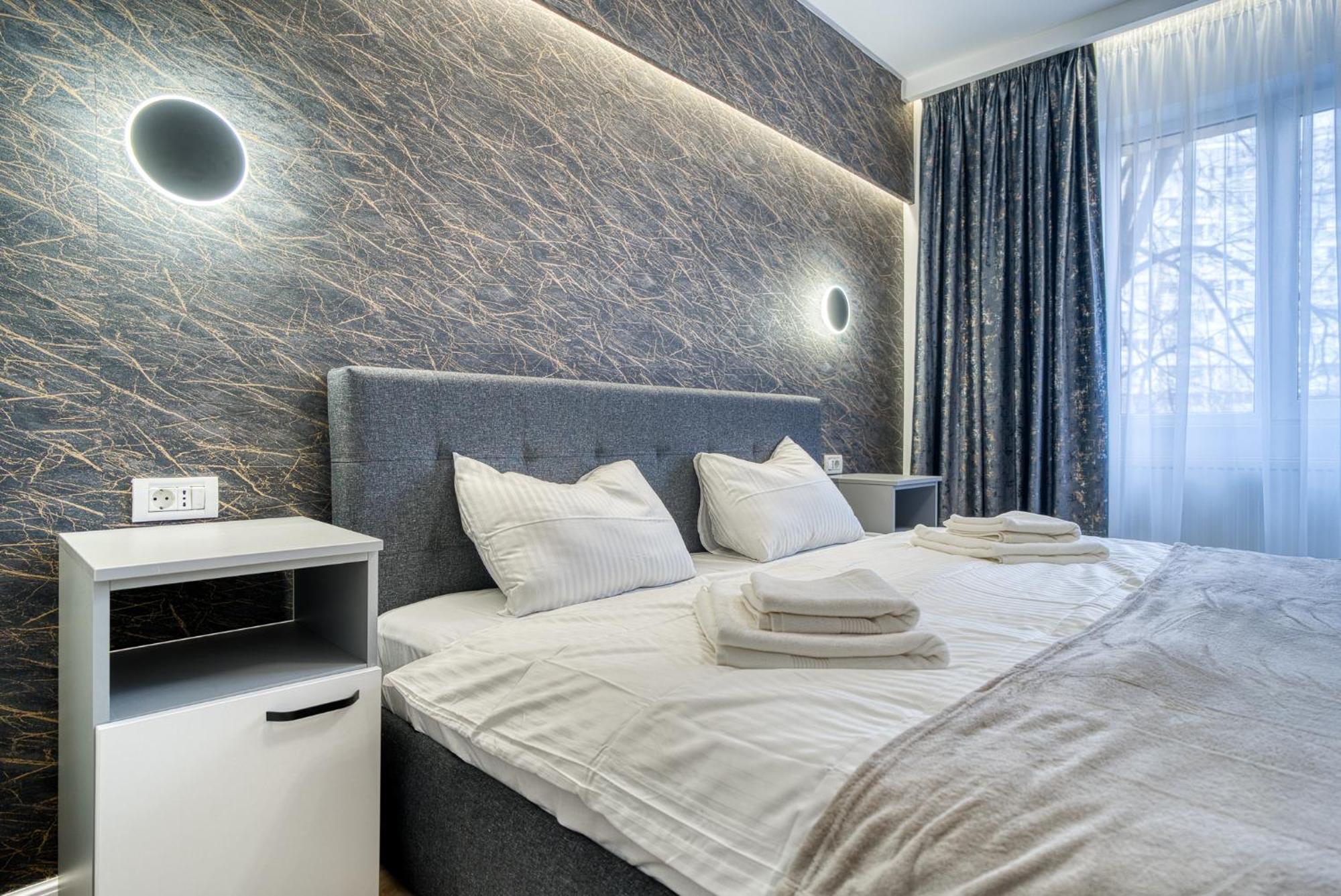 City Chic Retreat: Newly Renovated 1Br Apartment 부쿠레슈티 외부 사진