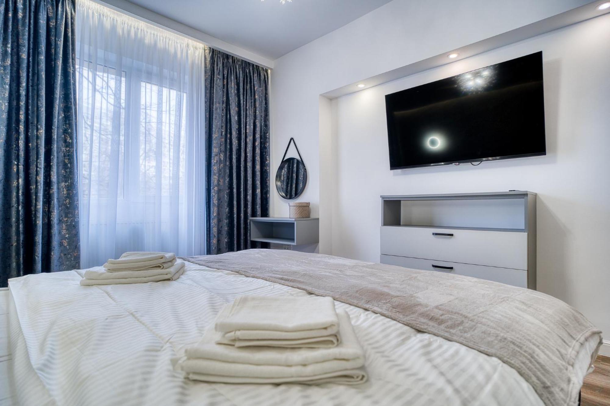 City Chic Retreat: Newly Renovated 1Br Apartment 부쿠레슈티 외부 사진