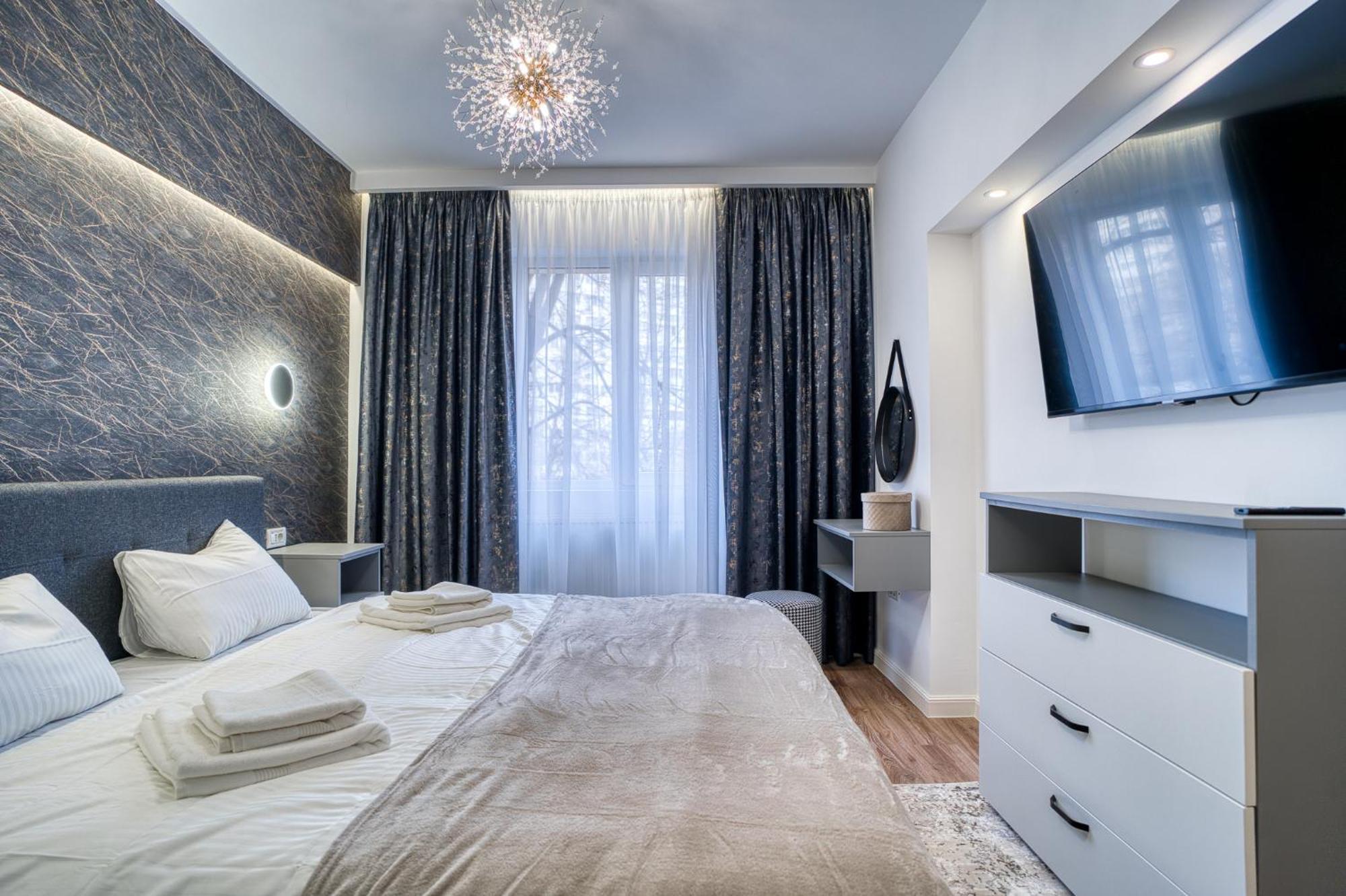 City Chic Retreat: Newly Renovated 1Br Apartment 부쿠레슈티 외부 사진