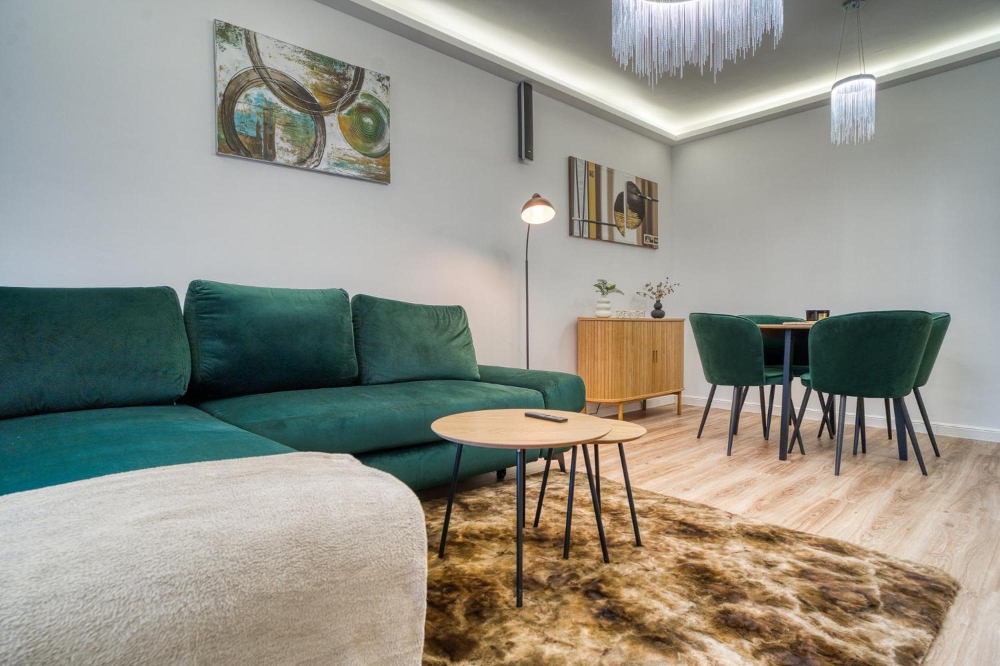 City Chic Retreat: Newly Renovated 1Br Apartment 부쿠레슈티 외부 사진